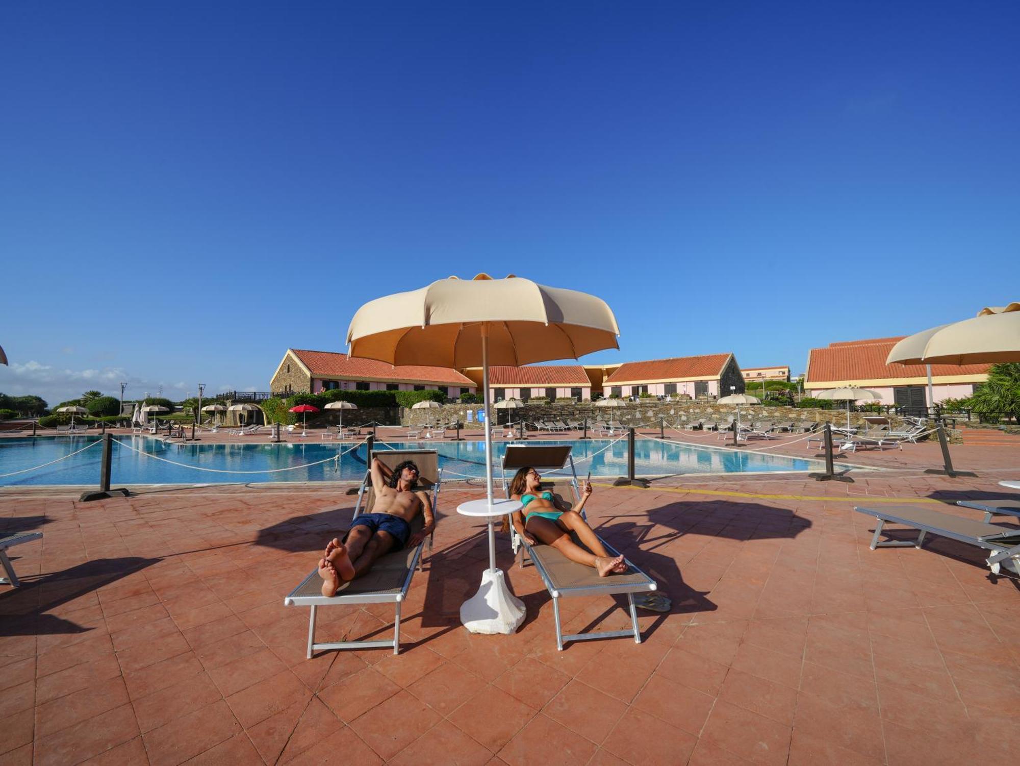 Le Tonnare Di Stintino - Beach Resort Dış mekan fotoğraf