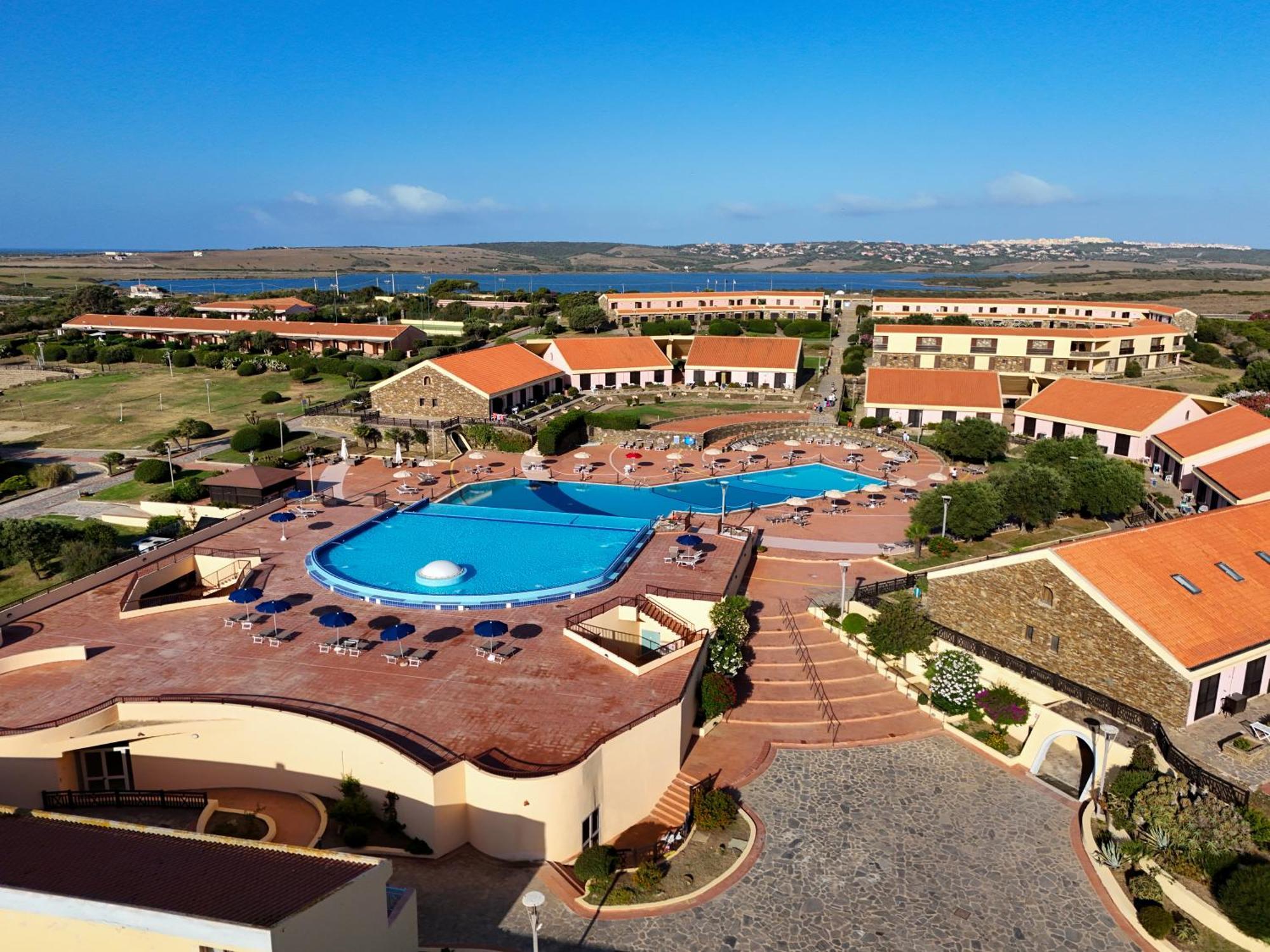 Le Tonnare Di Stintino - Beach Resort Dış mekan fotoğraf